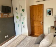 chambre à louer en Camargue, tout confort, climatisée, avec télévision connectée
